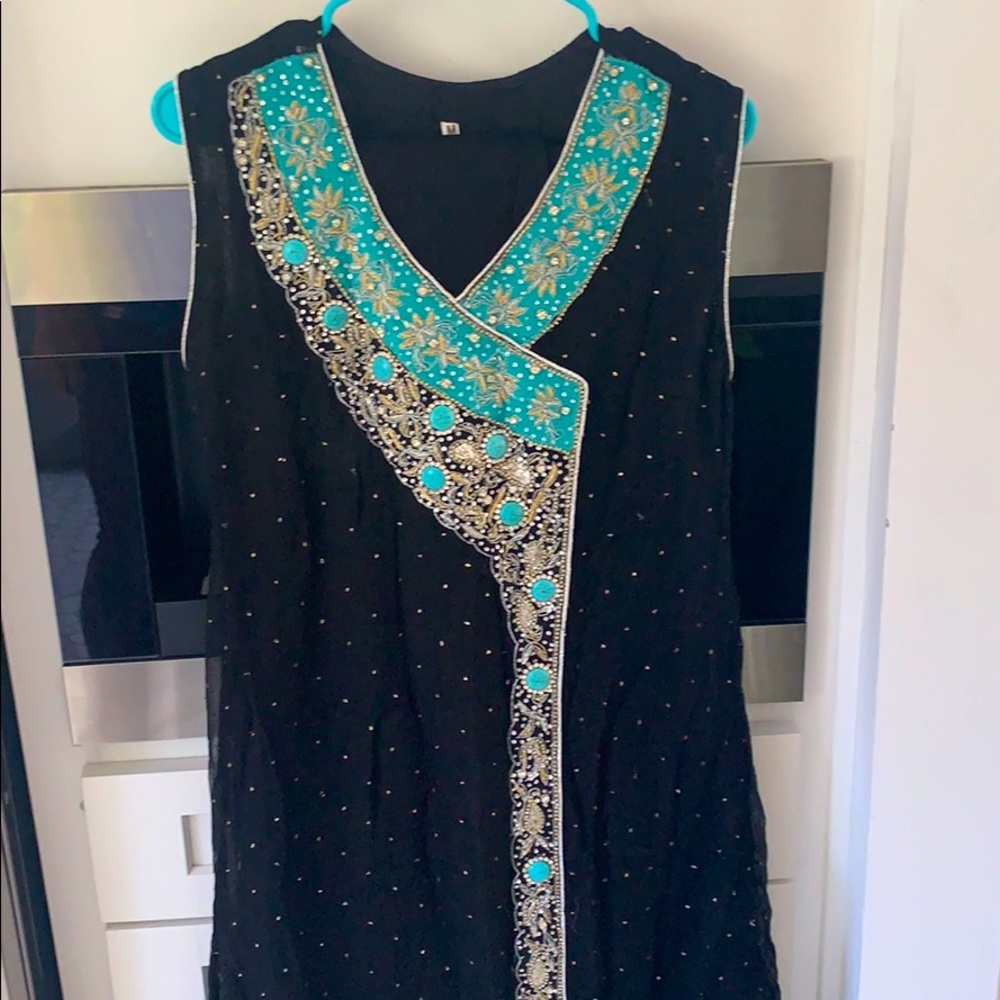 Pakistani- Indian 3 piece suit